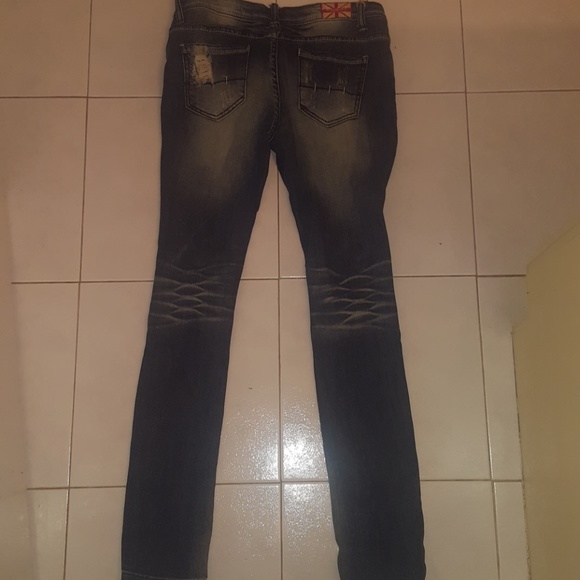 Jeans - Picture 5 of 5